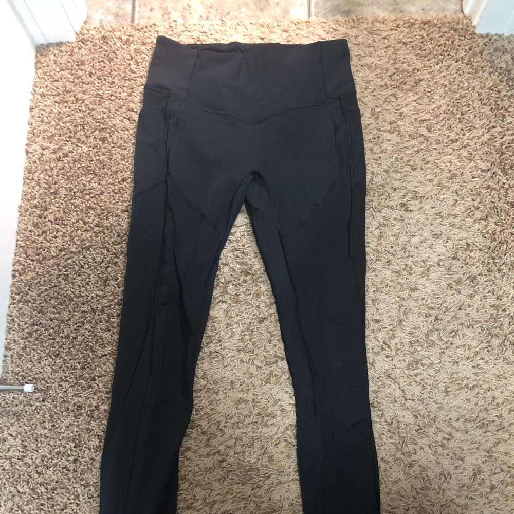 Lululemon ATRP leggings